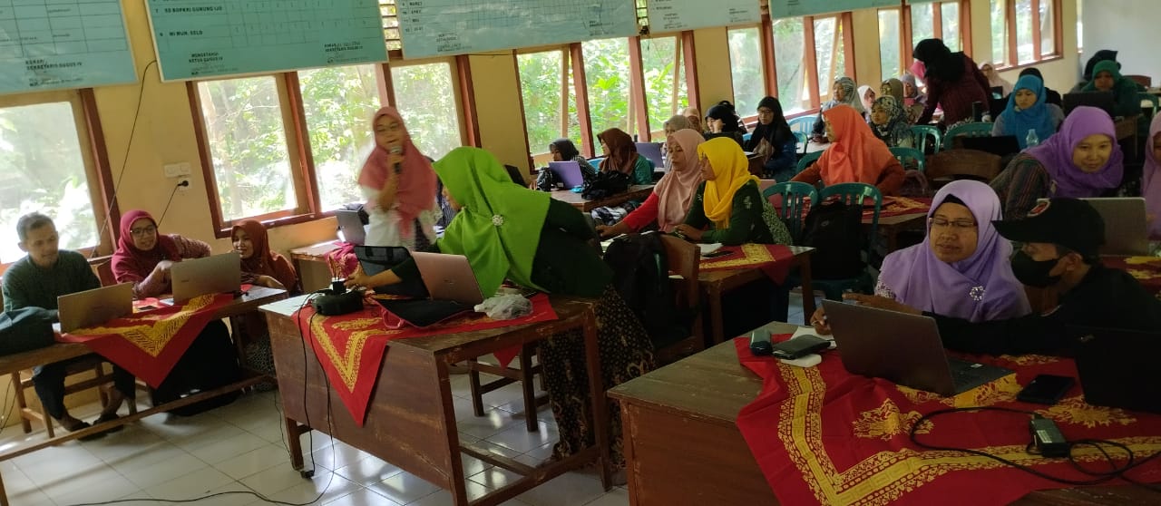 Tenaga Didik dan Pengurus BOP KB SPS Se-Kapanewon Kokap Adakan Pertemuan di Gedung PKG Kokap